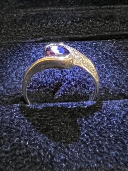 Zlatý dámsky prsteň - 16