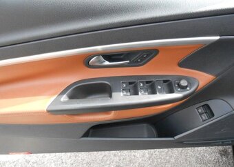 Volkswagen Eos 1,4 TSI 90 kW Serviska benzín - 16