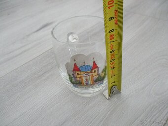 sadu troch starožitných sklenených pohárov - 16