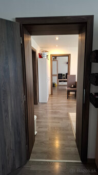 Na predaj krásny priestranný 5i rodinný dom Senica. - 16