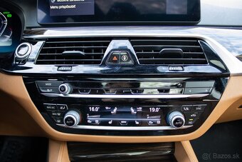 BMW Rad 5 Touring 540i MHEV xDrive M Sport - 16