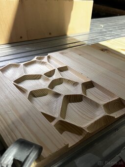 CNC frézovanie a 3D rezbárske práce(masív,MDF,plast) - 16