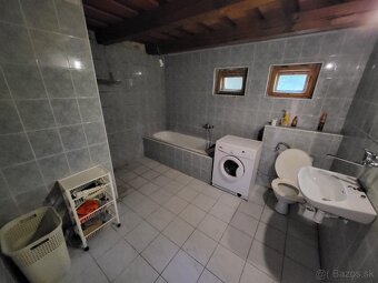 EXKLUZÍVNY rodinný dom (chata) Veľké Jazero II-ROVINKA - 16