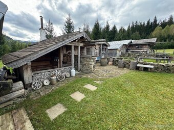 Rezidencia v prekrásnej slovenskej prírode / Makov 14 326 m² - 16