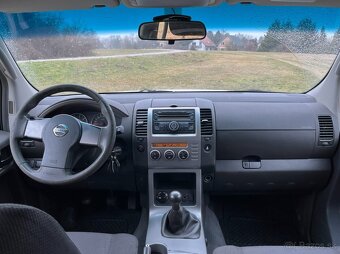 Nissan Pathfinder 2.5DDTi 4x4 - 16