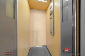 Svetlý 2,5i byt na výbornom mieste Škultétyho ul., predaj - 16