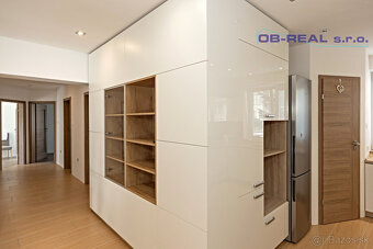 Predaj 4izb RD 183m2 pozemok 464m2 výstavba 2015 čiatč. Zari - 16