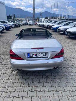 Mercedes-Benz SL 500 A/T - 16
