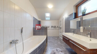 Na PREDAJ 5 izbový rodinný dom s nádherným výhľadom a garáž - 16