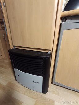 Predaj HOBBY 560 - 16