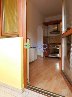 NA PREDAJ: 3-izbový byt s lodžiou, Levoča, sídl. Západ II - 16