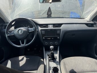 Rozpredam Octavia 3 kombi fl 2017 1.6 tdi 85kw - 16