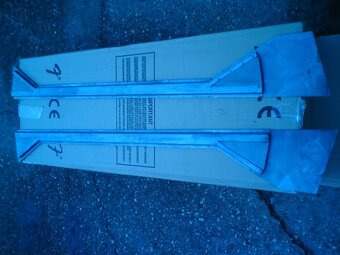 PREDÁM PLECHARINU NA ŠK.FELÍCIA-OCTÁVIA,ŠK.440,445,450 - 16