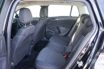 3- Opel, Astra Sports Tourer, 2017, benzín, 1.4i, 74kw - 16