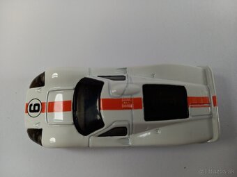 HOT WHEELS - 1967 FORD GT40 Mk.IV -GULF -POZRI DETAILNÉ FOTO - 16
