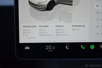 Tesla Model 3 Long Range RWD - 16