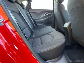 Hyundai i30 Fastback 1.4 T-GDi 1.Maj ČR r.v.2019 - 16