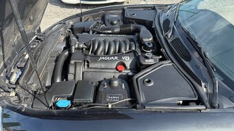 Jaguar XK XK8 4.0 Coupé - 16