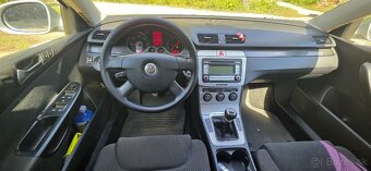 Volkswagen Passat - 16