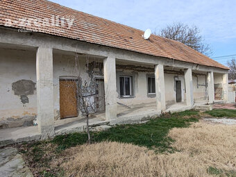 Rodinný dom v obci Iža na výmenu - 16