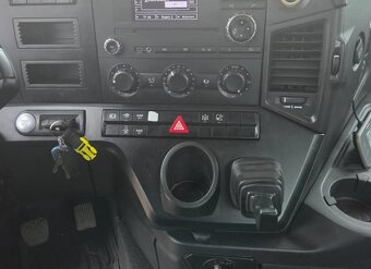 Mercedes-Benz AROCS 3246-8x4–Sklápěč S3+Bordmatik–EURO 6 - 16