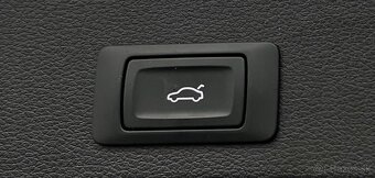 AUDI A4 AVANT 2.0 TDI AUTOMAT | PROVĚŘENÁ HISTORIE | S DPH - 16