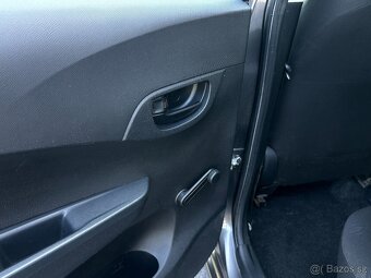 Toyota Verso -S- 1.3/73kW Klima 1.Maj. r.v.2011 - 16