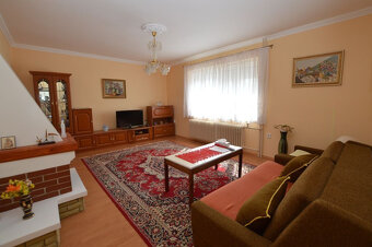 4izb RD, Blesovce, 40á pozemok, slepá ulica, možnosť rozdeli - 16