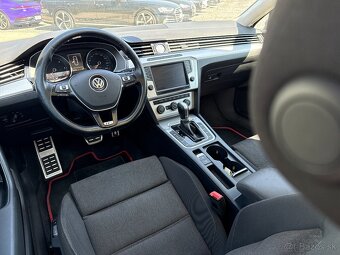 Volkswagen Passat Variant 2.0 TDI BMT Highline DSG - 16