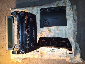 Rozpredam Mazda 3 1,4b 2004 - 16