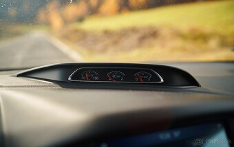 FORD FOCUS RS 80 000KM - 16