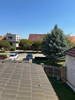 Predaj priestranný 5 izbový dom VODERADY okres Trnava - 16