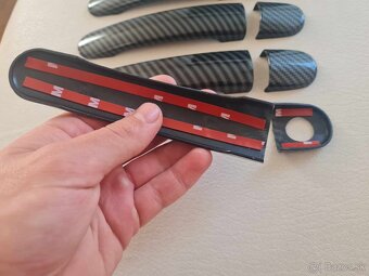 ČIERNE a KARBONOVE kľučky krytky klučiek dveri - 16