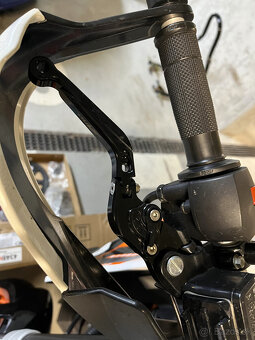 KTM Duke 390 2016 A2 - 16