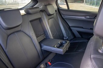 Alfa Romeo Stelvio 2.2 JTDm B - Tech, 118kW, Q2 - 16