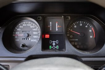 Mitshubishi Pajero 2.5 TD, 73kW - 16