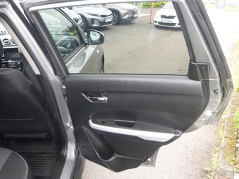 Suzuki Vitara 1,6i 88Kw 2017 - 16