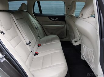 Volvo V60 Cross Country B4 4x4,kúp.v SR,1.majitel,od.DPH - 16