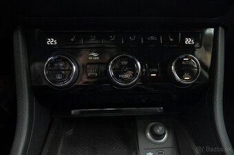 Škoda Superb Combi 2.0 TDI SCR Style 4x4 DSG - 16