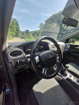 Ford Focus 1.6 TDCi (2011) - 16