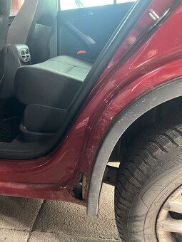 VW Tiguan 2,0 TDI  4x4 - automat (r.v. 02/2008) REZERVOVANÉ - 16