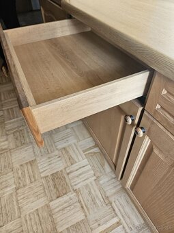 Masívna kuchynská linka z Nemecka so spotrebičmi - 16