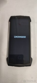 Redmi note 10 pro a DOOGEE Smini - 16