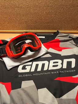 Commencal MetaPower Team 29 - 16