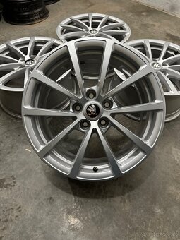 Hliníkové disky 5x112 R17 Audi A6 C8 , VW , Škoda , Seat - 16