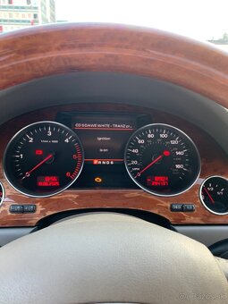 Audi a8 d3 3.0 tdi 171kw ASB - 16