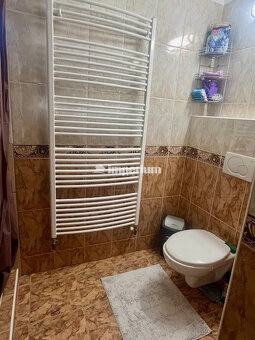 Na predaj 4 - izbový rodinný dom v obci Kalinkovo . - 16