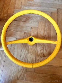 Renovace a obšítí sportovního volantu pro vašeho veterána - 16