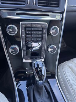 Volvo XC60 T6 Polestar - 16