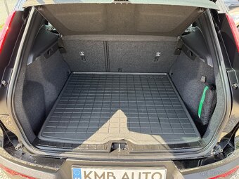 Volvo XC40 T2 Momentum - 16